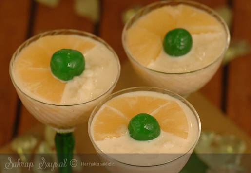 Ananaslı Sütlaç Tarifi