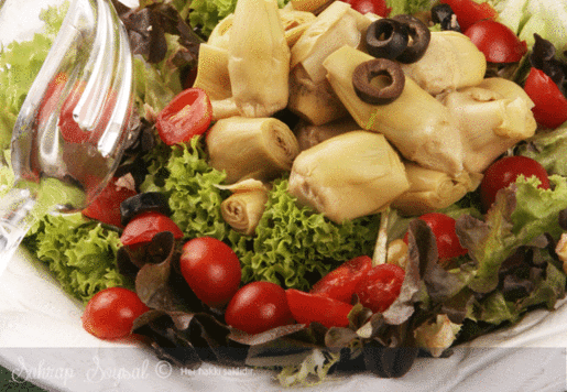 Enginarlı Sevilla Salatası Tarifi