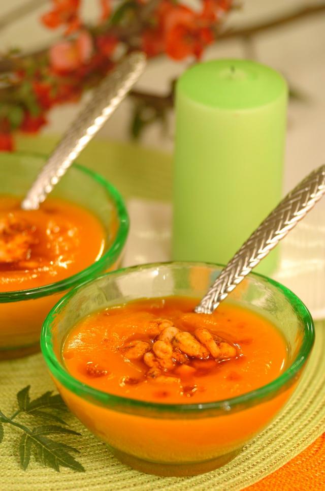 Karidesli Soyalı Bal Kabağı Çorbası Tarifi