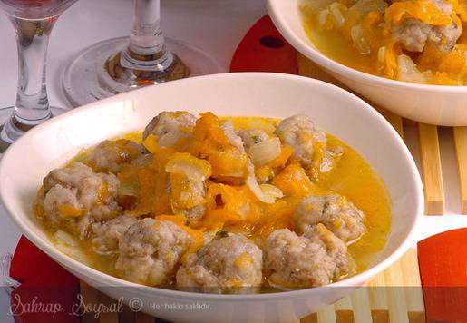 Kerevizli Terbiyeli Köfte Tarifi