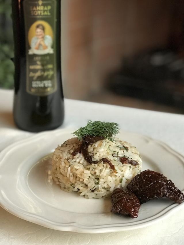 Kuru Domatesli Yalıkavak Pilavı Tarifi