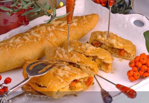 Patlıcanlı Kapalı Pizza Tarifi