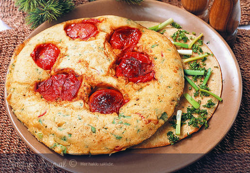 Tavada Sebzeli Pizza Tarifi