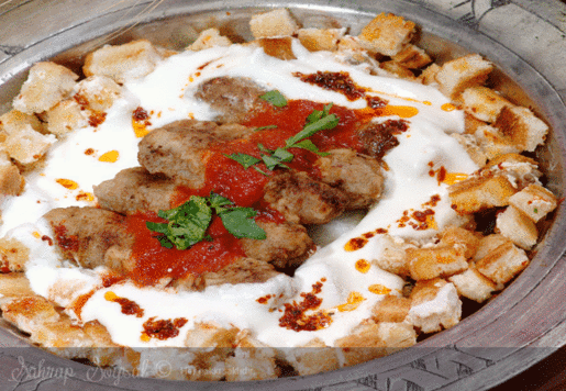 Yoğurtlu Köfte Kebabı Tarifi